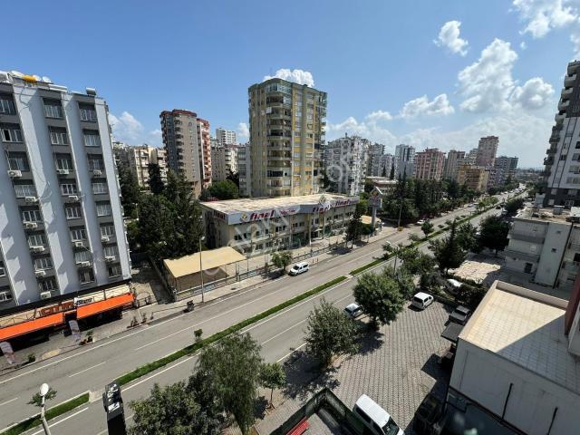 T.özal Aksagaz Cvr/blv Üzeri/ömer Bayram İnş/8 Yaş/3+1/iskan/lüx