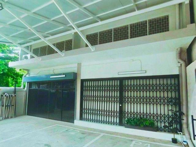 ถ.สุขุมวิท107 โฮมออฟฟิศให้เช่า 2 คูหา 3.5ชั้นใกล้ BTSแบริ่ง 850 ม. 540 ตร.ม. พร้อมชั้นลอย 3 น้ำ Makro ศรีนครินทร์ 2.81กม