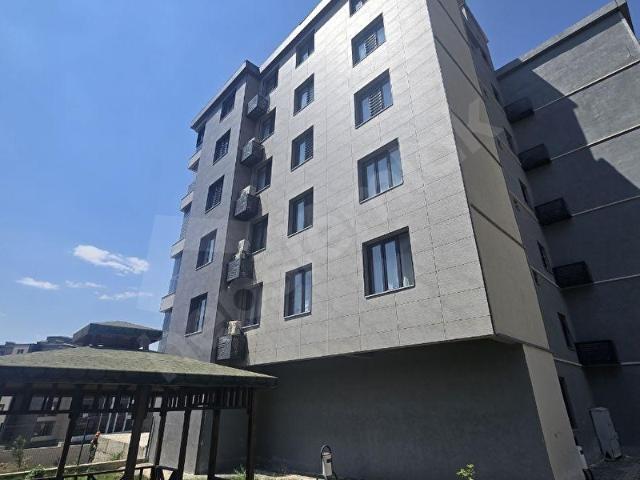 tılmenc mah caddeye yakın 3.5+1 lüks sıfır daire