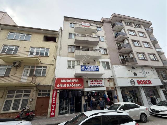 Tırpan Gayrimenkulden Hasanbey Mah.2+1 85m2 Merkezde Kiralık Daire