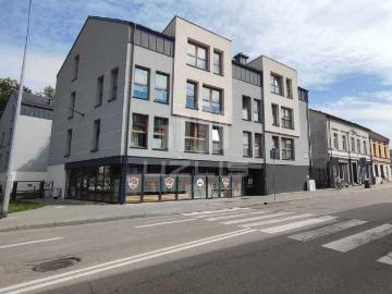 Lokal usługowy 179 m2 z dużymi witrynami i parkingiem