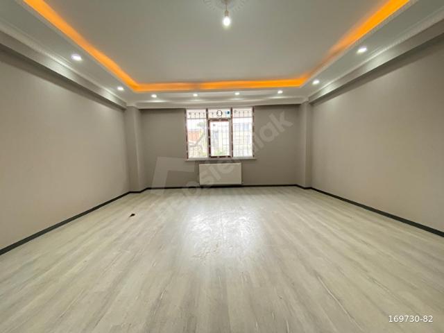 TAŞTAN'DAN KEMER MAH CADDEYE ÇOK YAKIN SATILIK SIFIR 2+1 Y.GİRİŞ