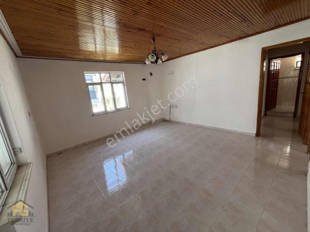 Taşyaka Mahallesi 2+1 Kapalı Mutfak Kiralık Daire
