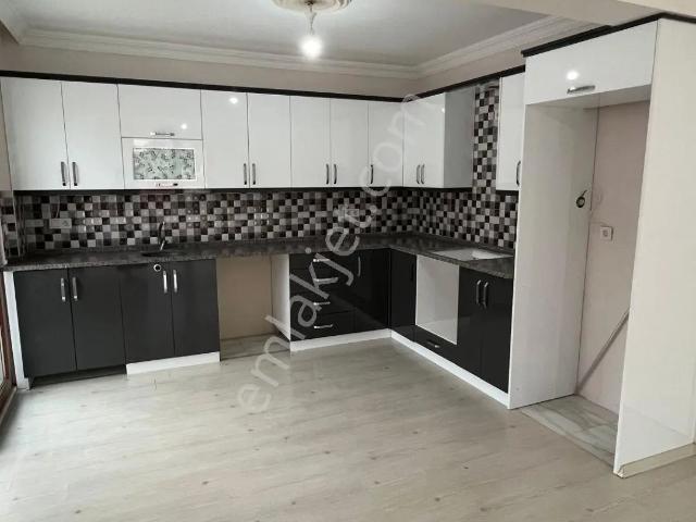 Taşyakada Kiralık 4+1 Daire