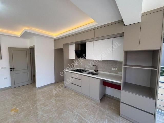 Taşyakada Havuzlu Sitede | 1 Daire Fiyatına 2 Bağımsız 2+1 | 16