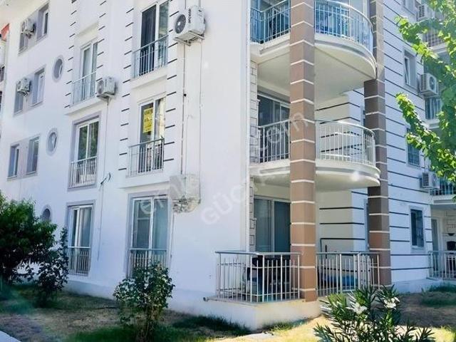 Taşyaka'da Havuzlu Sitede Kiralık Geniş Ferah 3+1