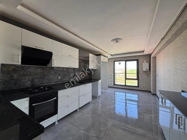 Taşcılar'dan Hastane Yakını Lüx Sitede Kredi Limitsiz 9.kat 4+1
