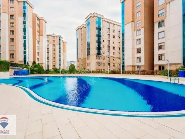 Taşdelen Carpe Diem Sitesinde Satılık 3+1 Güney Cephe
