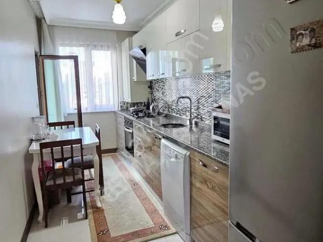 Taşdelen Güngören Mahallesi Etrafı Açık Kiralık 2+1 Daire
