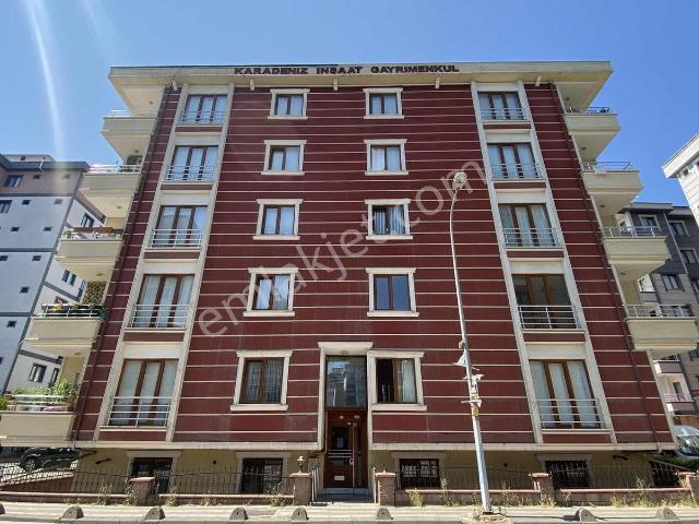 Taşdelen Merkez'de 3+1 Satılık Eminevim Vb. Kuruluşlara Uygun