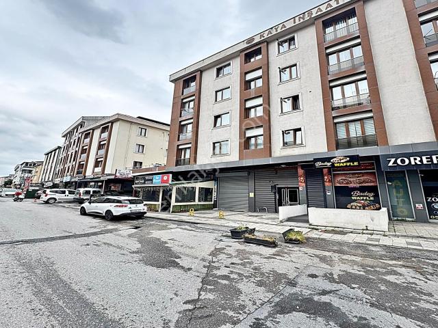 Taşdelen Merkezde Caddeye Yakın Arakat 2+1 Kiralık Daire