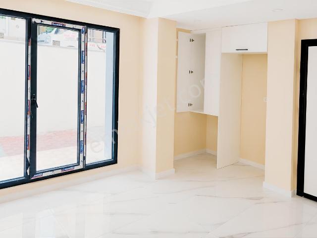 Taşdelen Soğukpınar'da Satılık 1+1 Sıfır Bahçe Katı Daire