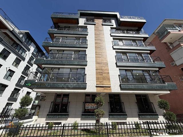 TAŞKENT CADDESİ ÜZERİNDE 2+1 ÖN CEPHEKAPALI MUTFAKLISIFIR BİNA