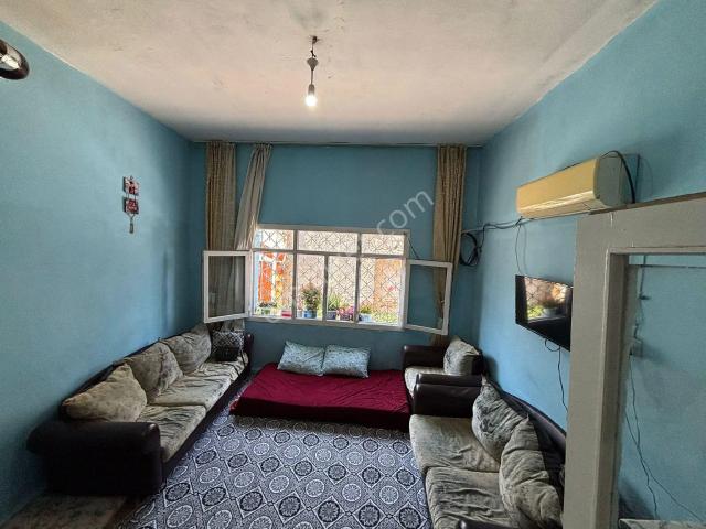 Taş Köprü Civ 3 Katlı Satılık Müstakil