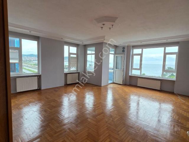 Taşçıoğlu Emlak || İslampaşa Mah. Anayol Üzerinde 4+1 200m2 Kiralık