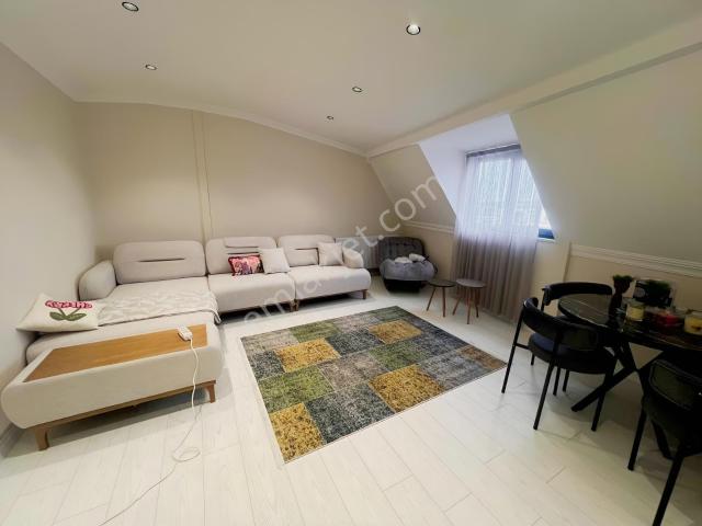 Taşoluk Merkezi Konumda 2+1 Eşyalı Daire