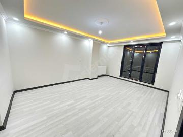 TAŞOLUK METROYA YÜRÜME MESAFESİNDE SATILIK 2.kat
