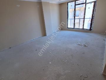 Taşoluk Belediye Yanı 2+1sıfır Daire