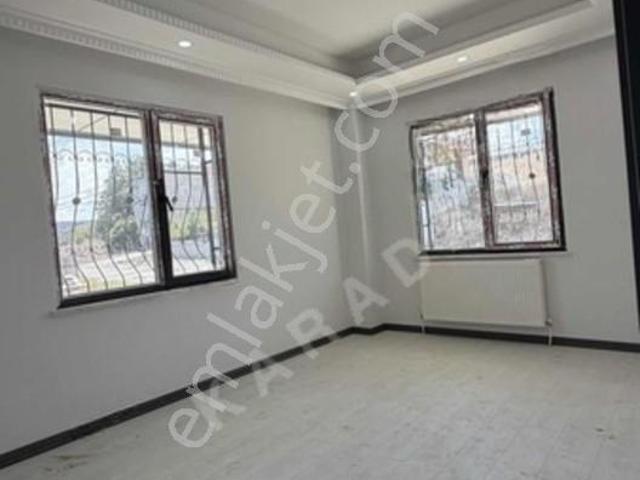 Taşoluk Da Kiralık 1+1 Yüksek Giriş