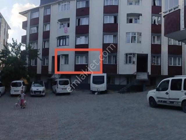 Taşolukta Site İçinde 2+1 Ara Kat Daire