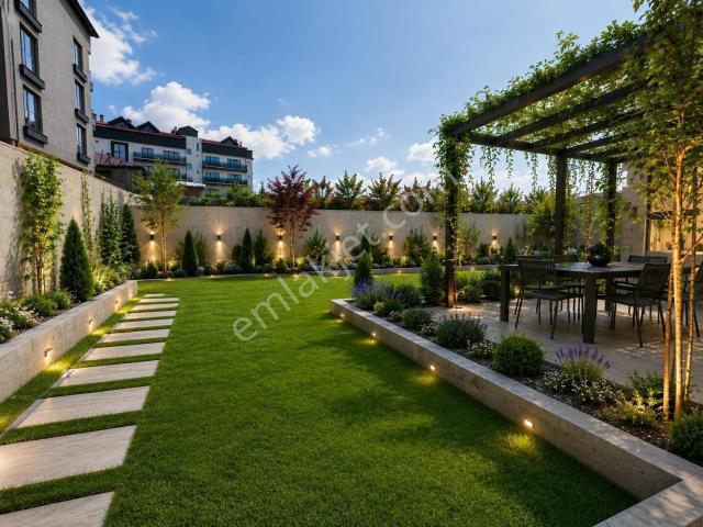 Taşpınarda/229 M2 Bahçeli/bulvarda/yerden Isıtmalı/özel 2+1