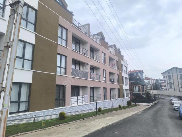 Taşpınar'da Mobilyalı Keyifli Güneş Cepheli