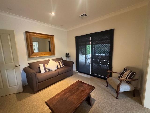 Tamworth Furnished Accommodation Hillvue Tamworth
