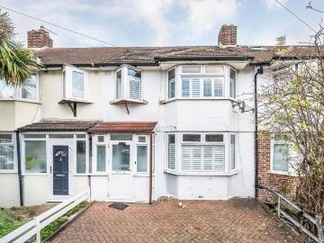 Tamworth Lane, Mitcham 4 bed house to rent £2,400 pcm £554 pw