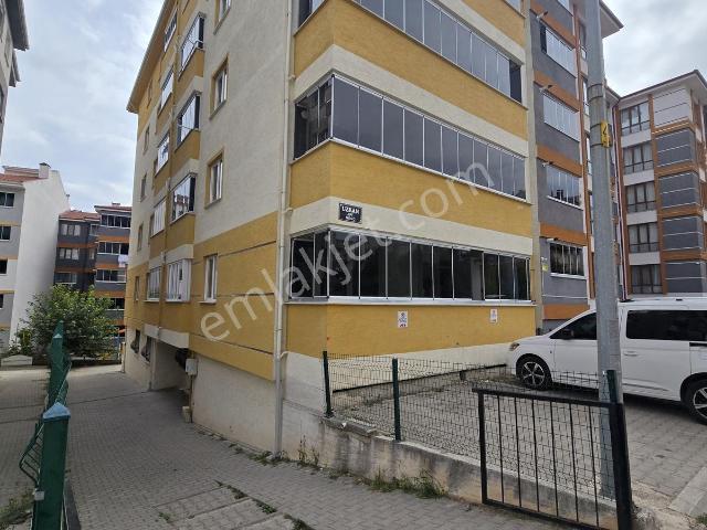 Tam Eşyalı 110 M² Kiralık 2+1 4 Ayrı Yataklı / Geniş Balkonlu