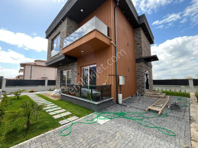 Tam Müstakil Villa,a Kalite,konfor,doğa Bir Arada