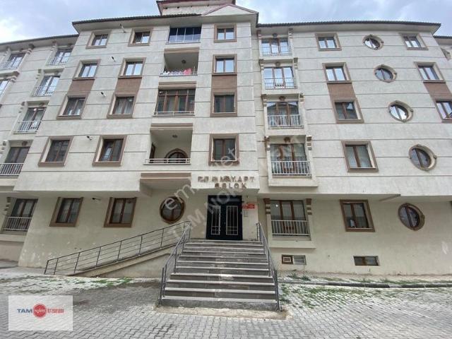 Tam Nokta Kentten Şükrüpaşa Dolunay Sitesinde Satılık 3+1 Daire