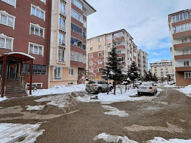 Tam Nokta Kent'ten Şükrüpaşa'nın En Gözde Sitesinde 3+1 Ara Kat!