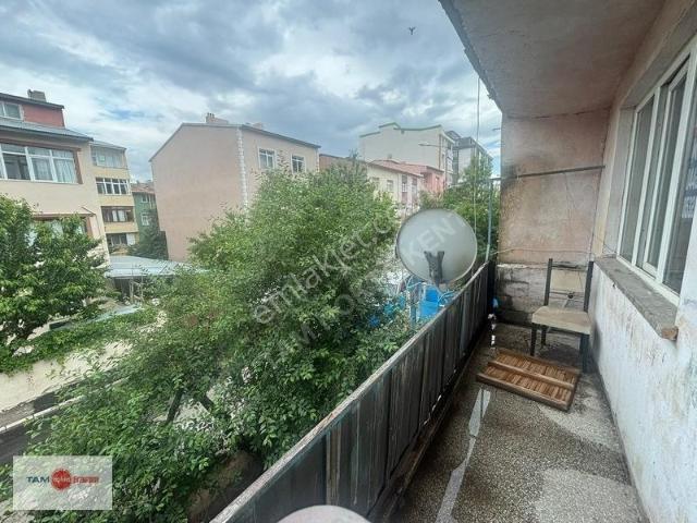 Tam Nokta Kent'ten Şükrüpaşa'da Kiralık 3+1 Daire