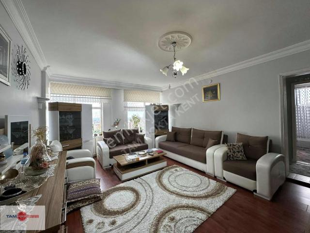 Tam Nokta Kent'ten Kuşkay Sitesi'nde Satılık 3+1 Ara Kat Daire!