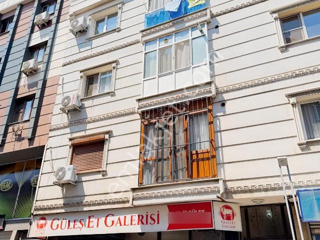 Tam Nokta Zeninler'den Şehitler Mahallesinde 2+1 Satılık Daire