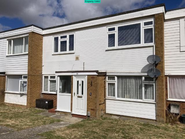 TAMAR RISE, CHELMSFORD, CM1 7QL 2 bed maisonette to rent £1,200 pcm £277 pw