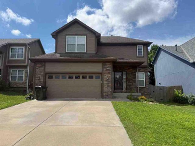 Tamarisk Dr