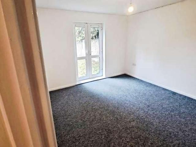Tamebrook Way, Tipton, DY4