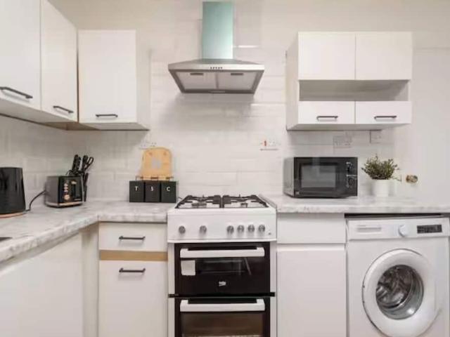 Tameside, M43 6LW, United Kingdom | 2 bed house for rent #169060971 | Rentberry
