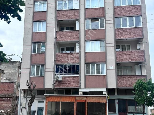 Tamer'den Edremit'dekiralık Arakat Ön Cephe Doğalgazlı 2+1 Daire