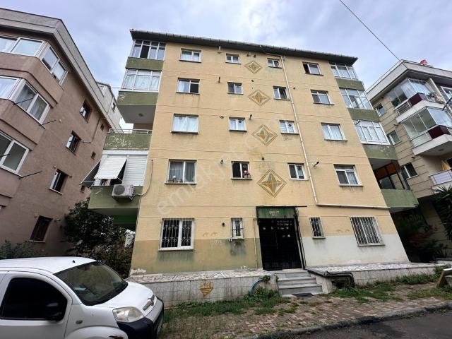 Tamiş'den Küçükyalı Nidaparka Komşu Bahçe Kullanımlı 2+1