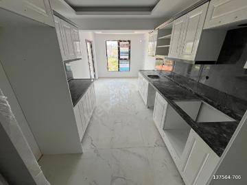 !TAMKOÇDAN SATILIK CADDE ÜZERİ SIFIR YAPI MANZARALI 3+1 DAİRE