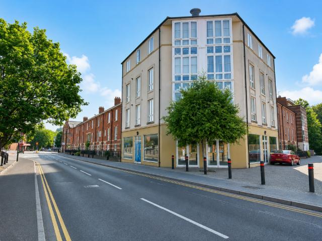 Tanyard Way, Yeovil BA20, 2 bed flat to rent, £945 pcm | PrimeLocation