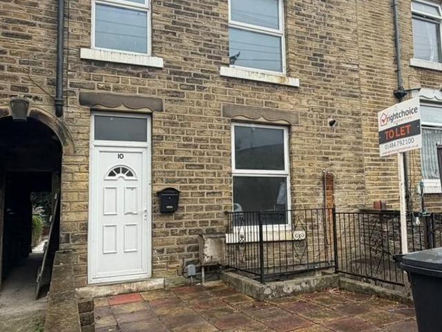 Tanfield Road, Huddersfield HD1 2 bed terraced house to rent £695 pcm £160 pw