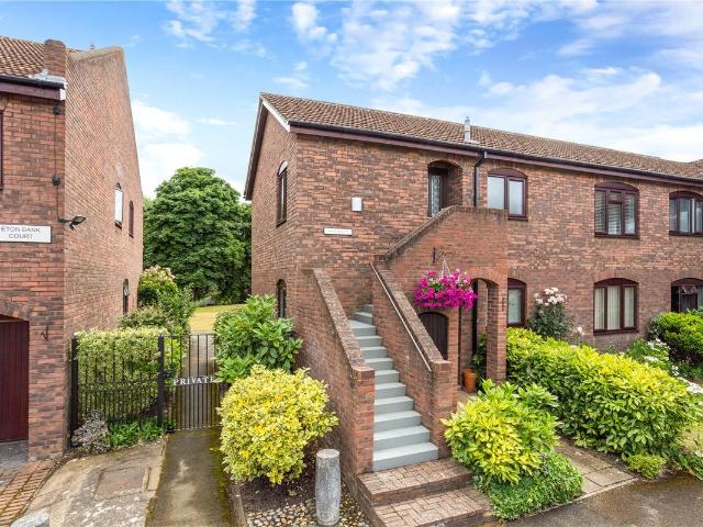 Tangier Lane, Eton, Windsor, Berkshire SL4, 2 bed flat to rent, £3,000 pcm | PrimeLocation