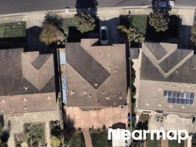 Tanglewood Dr