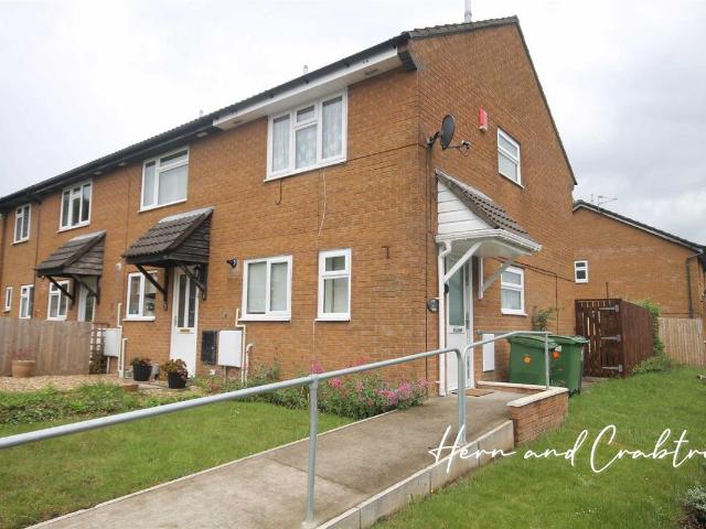 Tangmere Drive, Radyr Way, Cardiff CF5, 2 bed end terrace house to rent, £1,050 pcm | PrimeLocation
