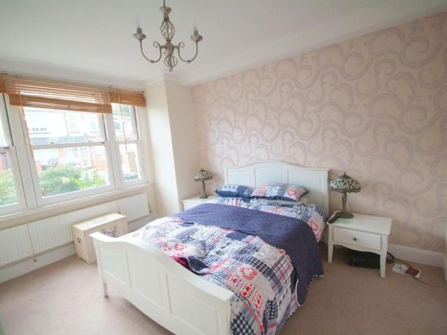Tankerton Road, Surbiton, London KT6, 3 bed flat to rent, £1,800 pcm | PrimeLocation