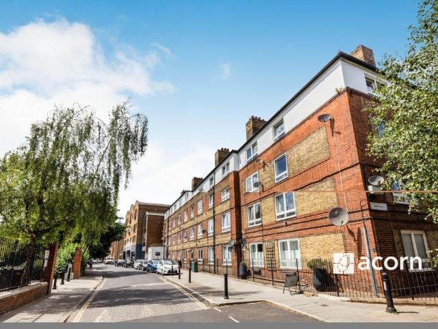 Tanner Street London SE1 2 bed flat to rent £2,750 pcm £635 pw