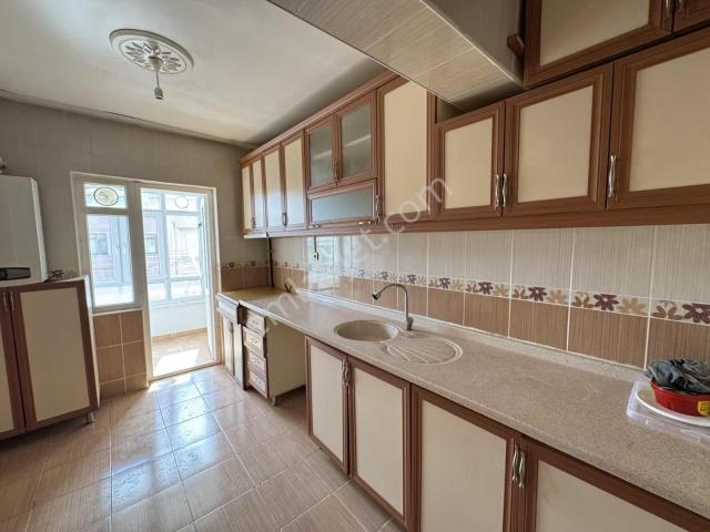 Tanrıverdı'den Kiralık Atatürk Mah Arakat 3+1 Daire